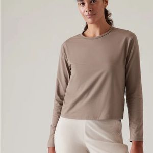 NWT Athleta Essential Top - Medium Pyrite